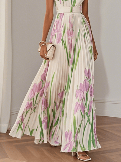 Abito maxì in chiffon plissettato floreale bianco con scollatura quadrata e senza maniche a linea A