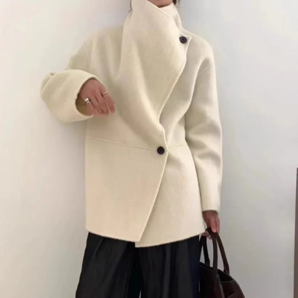 Marisa | Cappotto moderno in pregiata lana
