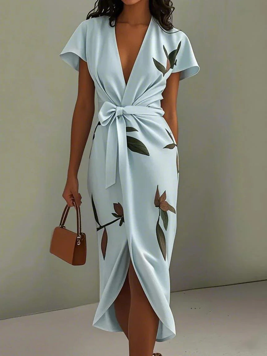 Abito Midi Avvolgente in Satin Bianco a Maniche Corte