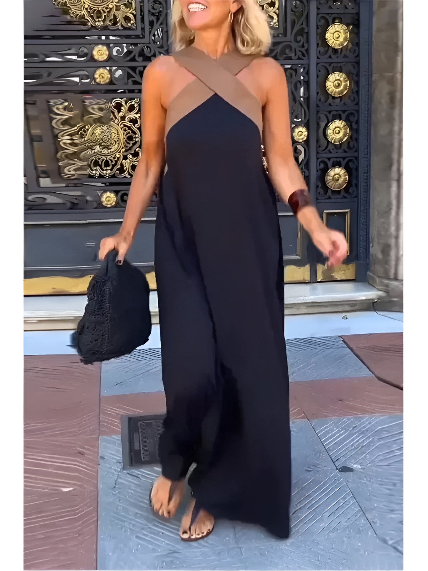 Delphine | Vestito corto a forma di croce